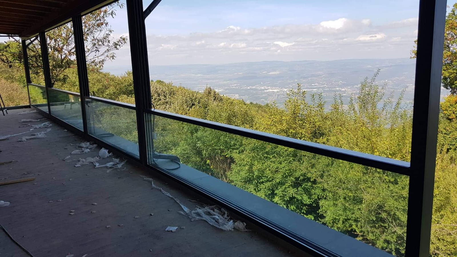 Panoramik Giyotin Küpeşte
