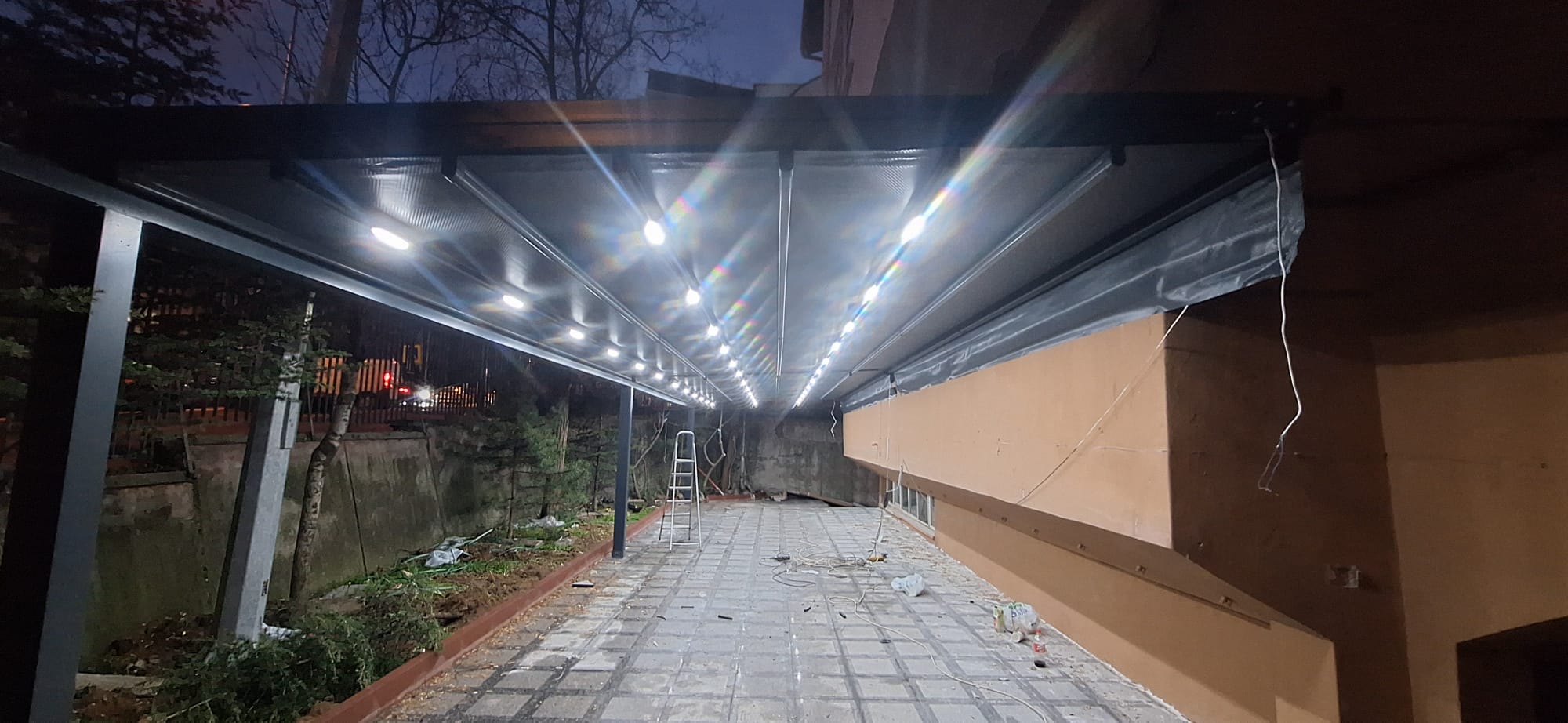 LED Aydınlatmalı Pergola